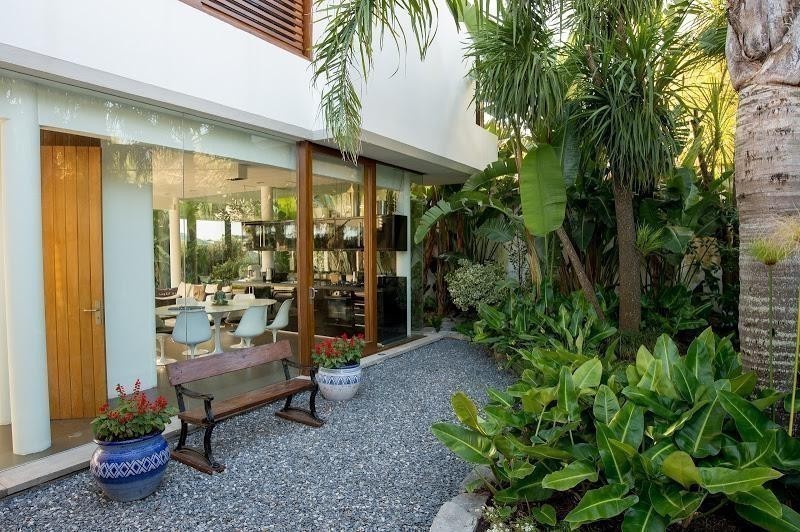 Espectacular casa sobre la desembocadura de la barra